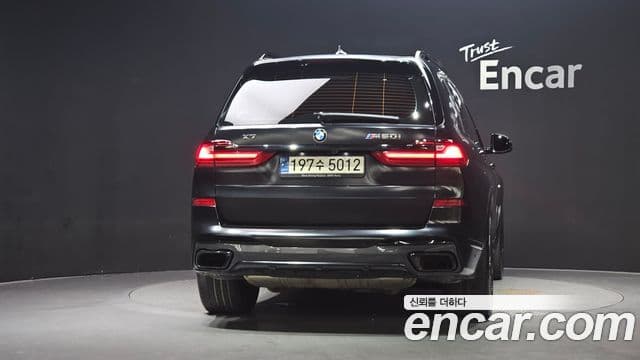 BMW X7 2021 — ფოტო 4/20