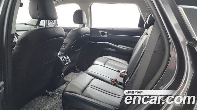 Kia Sorento 2020 — Şəkil 19/20