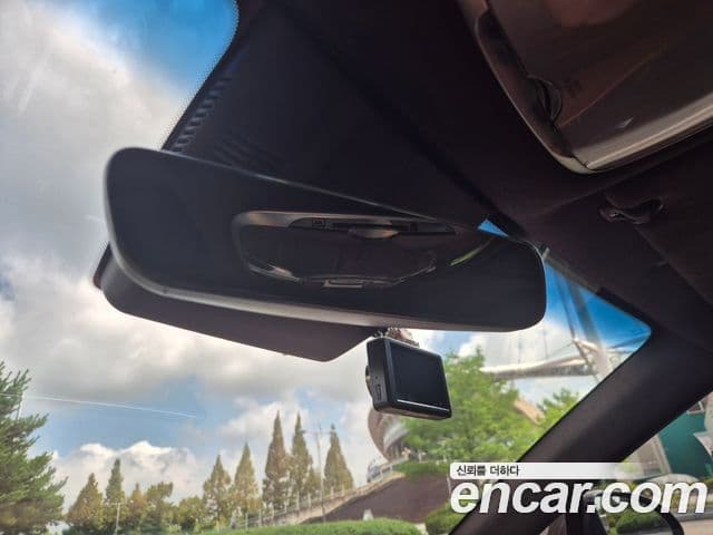 Genesis Electrified G80 2021 — Şəkil 14/20