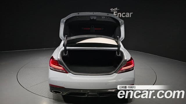 Genesis G70 2019 — Şəkil 20/20