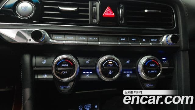 Genesis G70 2019 — Şəkil 18/33