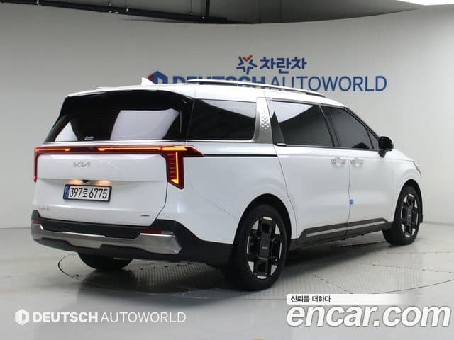 Kia Carnival 2024 — ფოტო 1/20