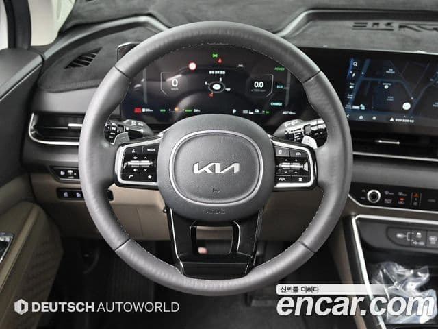 Kia Carnival 2024 — ფოტო 13/20