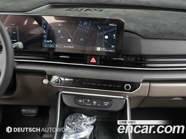 Kia Carnival 2024 — ფოტო 14/20