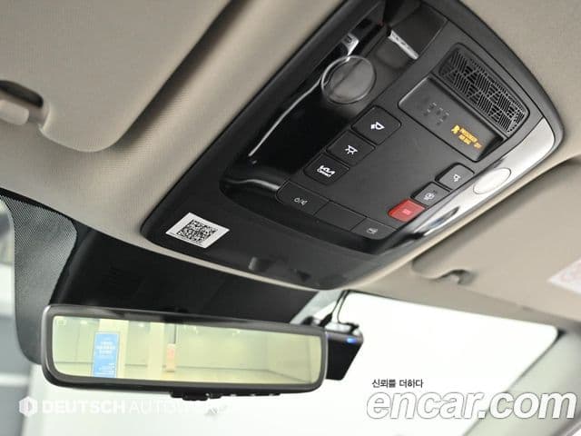 Kia Carnival 2024 — ფოტო 18/20