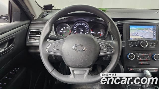 Renault Samsung SM6 2019 — ფოტო 17/20