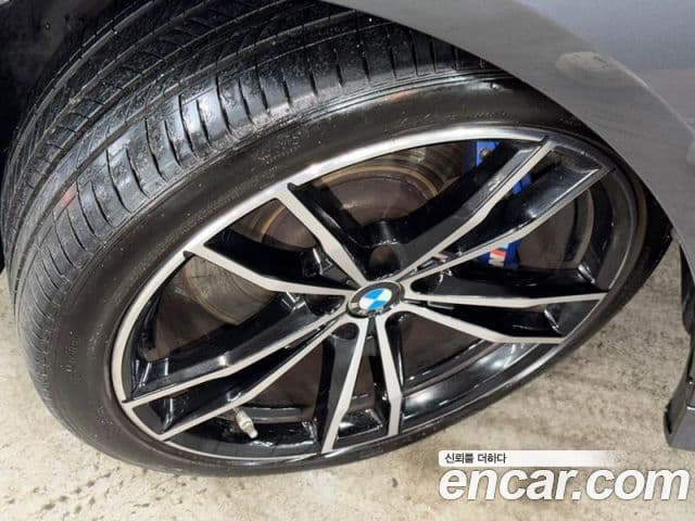 BMW 3 Series 2022 — фото 19 из 20
