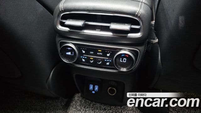 Genesis GV80 2020 — Photo 15/20