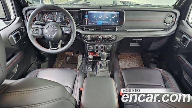 Jeep Wrangler 2024 — ფოტო 7/20
