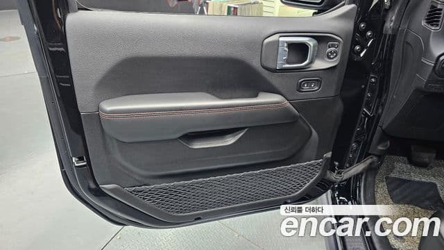 Jeep Wrangler 2024 — Photo 13/30