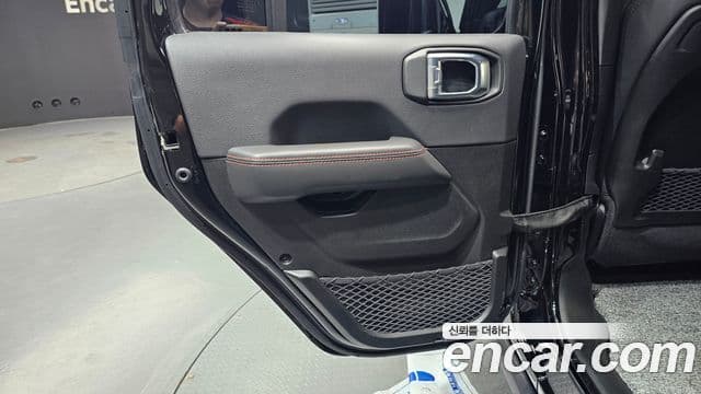 Jeep Wrangler 2024 — Photo 4/30