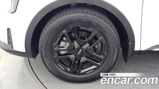 Kia Sorento 2024 — ფოტო 5/20