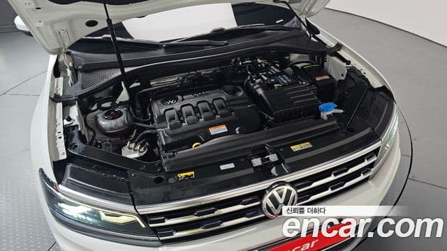 Volkswagen Tiguan Allspace 2020 — Фото 6/20