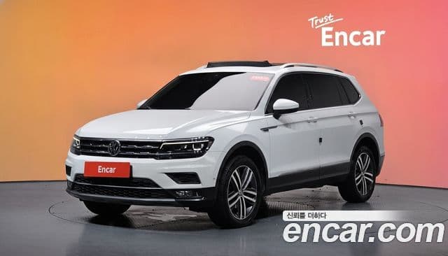 Volkswagen Tiguan Allspace 2020 — Фото 1/20