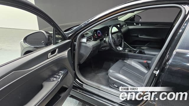 Kia K5 2022 — фото 9 из 20