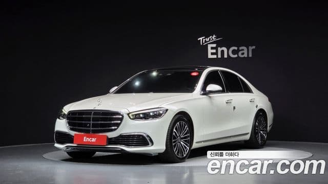 Mercedes-Benz S-Class 2021 — Photo 15/36