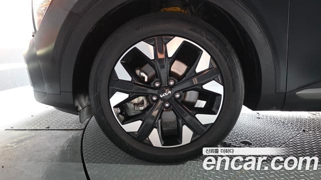 Kia Sportage 2022 — ფოტო 5/20