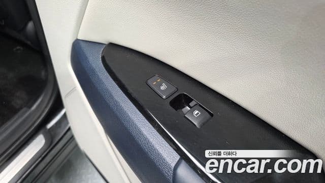 Kia Sportage 2022 — ფოტო 18/20