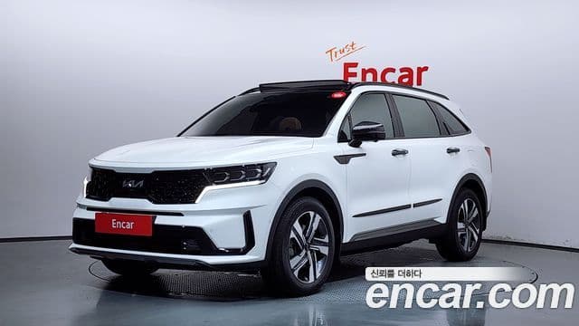 Kia Sorento 2022 — Фото 1/20