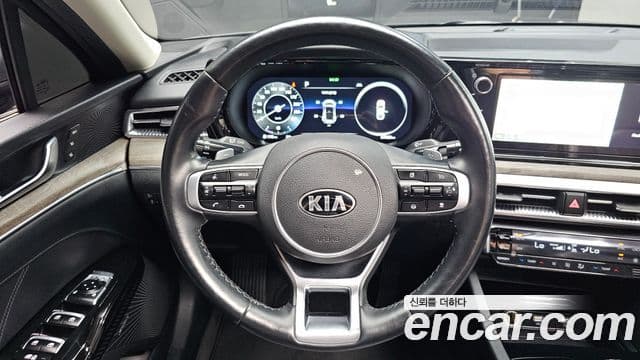 Kia K5 2020 — Şəkil 12/20