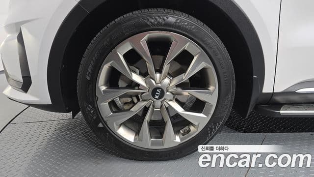 Kia Sorento 2020 — фото 5 из 20