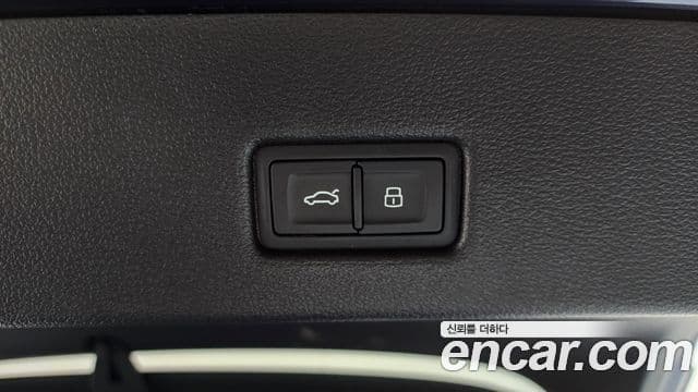 Audi S7 2021 — Photo 16/35