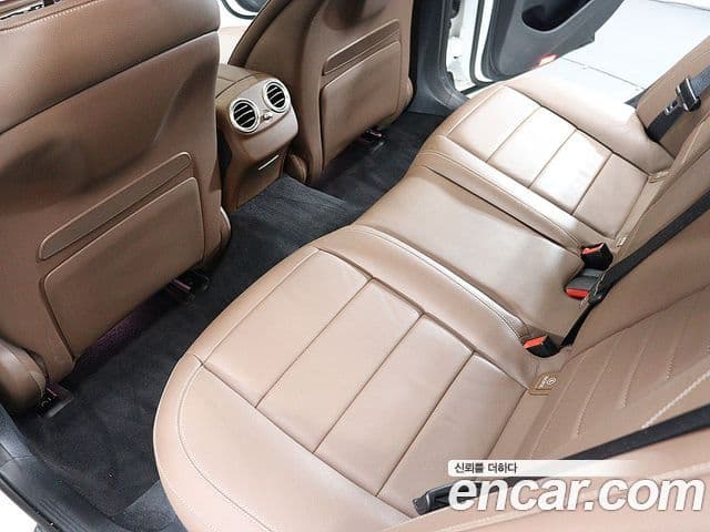 Mercedes-Benz E-Class 2021 — Şəkil 15/20