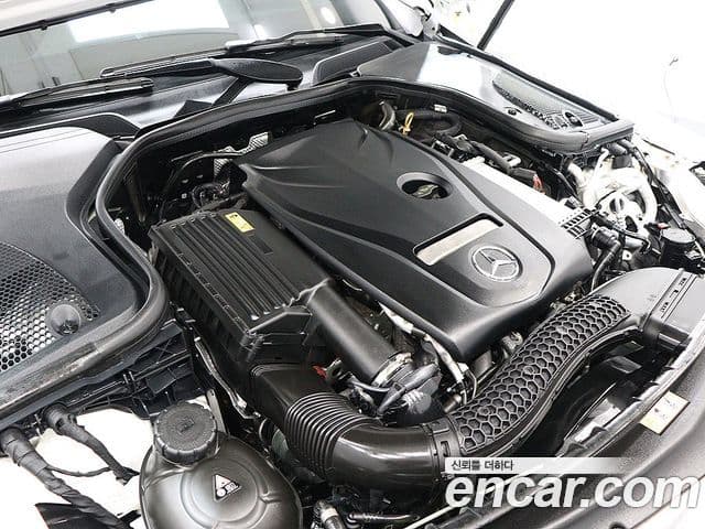 Mercedes-Benz E-Class 2021 — Şəkil 19/20