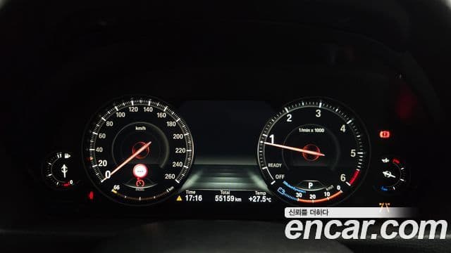 BMW 3 Series 2018 — Şəkil 8/20