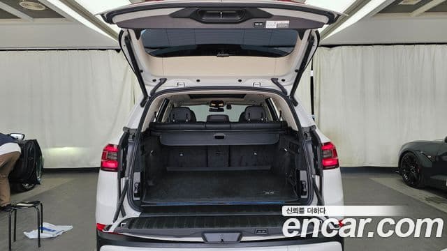 BMW X5 2021 — ფოტო 20/20