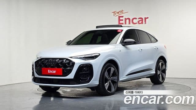 Audi Q5 2025 — ფოტო 1/20