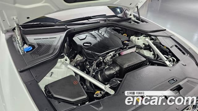 Genesis Electrified G80 2024 — фото 6 из 20
