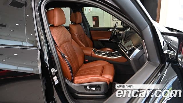 BMW X5 2023 — фото 13 из 20