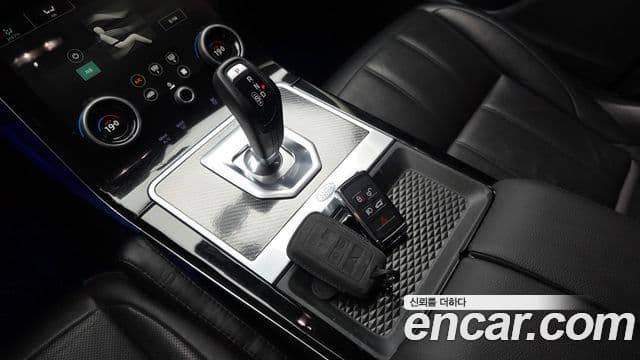 Land Rover Range Rover Evoque 2019 — Şəkil 3/20