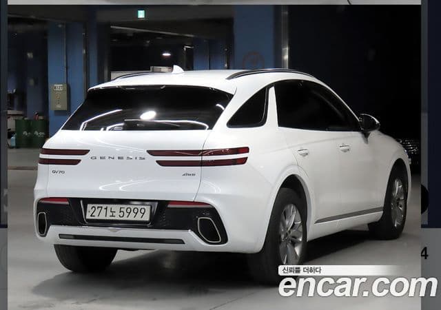 Genesis GV70 2022 — фото 4 из 20