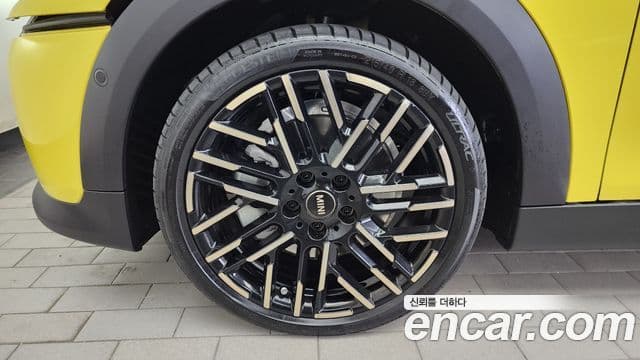 Mini Cooper S 2025 — Şəkil 4/20