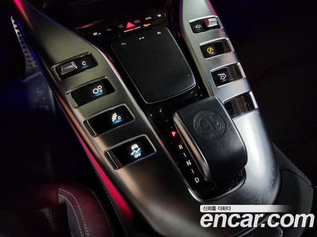 Mercedes-Benz AMG GT 2021 — Photo 6/20
