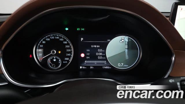 Genesis Electrified G80 2022 — ფოტო 7/20