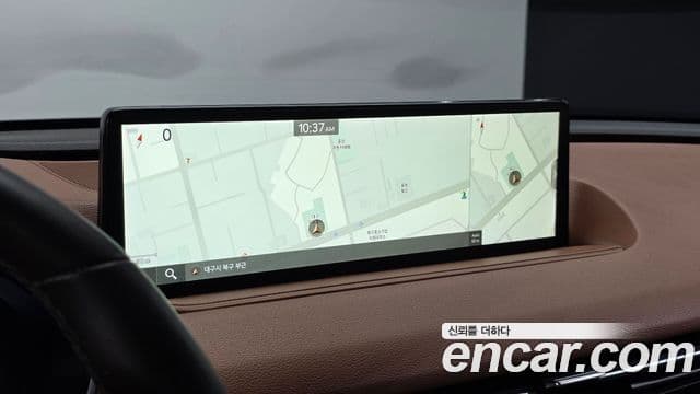 Genesis Electrified G80 2022 — ფოტო 13/20