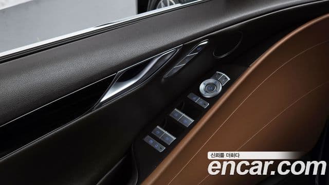 Genesis Electrified G80 2022 — ფოტო 16/20