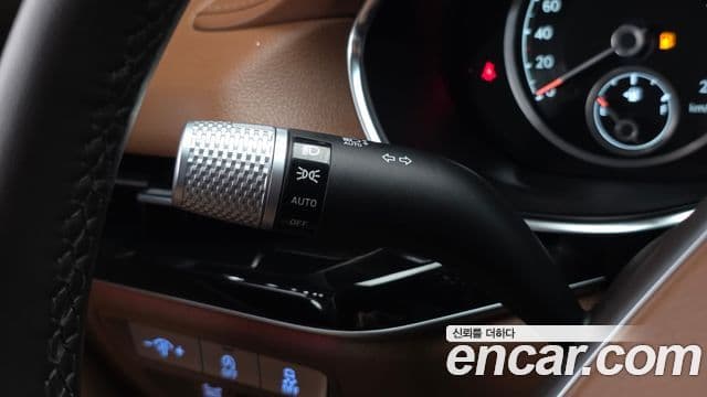 Genesis G80 2022 — Photo 12/32