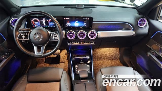 Mercedes-Benz EQB 2023 — ფოტო 3/20