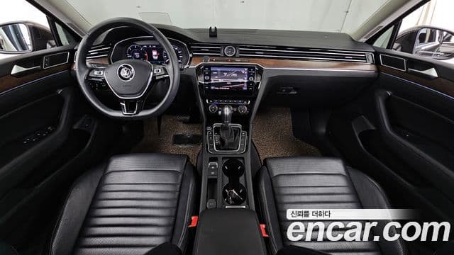 Volkswagen Passat GT 2018 — фото 7 из 20