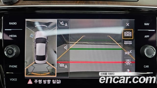 Volkswagen Passat GT 2018 — фото 15 из 20