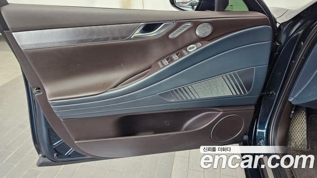 Genesis G80 2021 — Photo 7/33