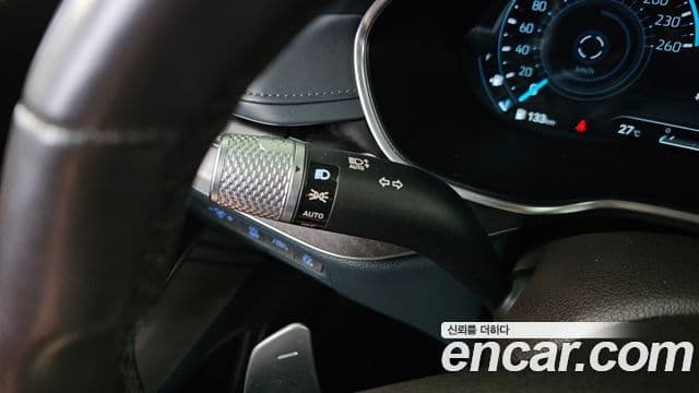 Genesis G80 2021 — Photo 26/33