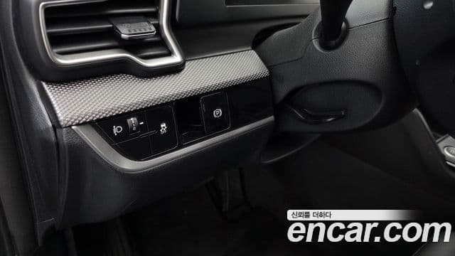 Kia Sportage 2023 — фото 18 из 20