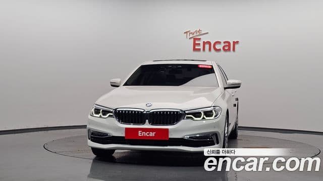 BMW 5 Series 2018 — Şəkil 3/20