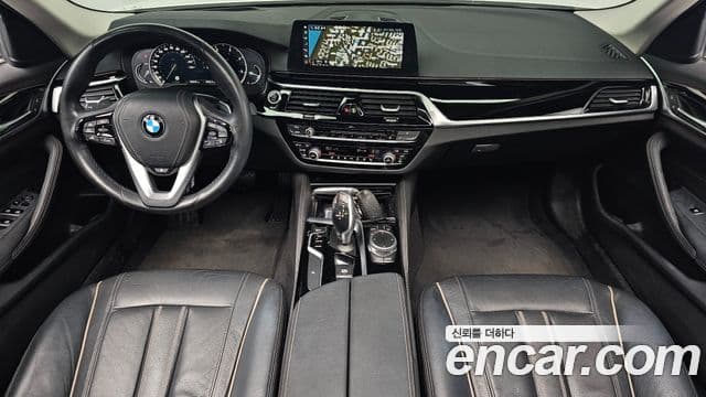 BMW 5 Series 2018 — Şəkil 7/20