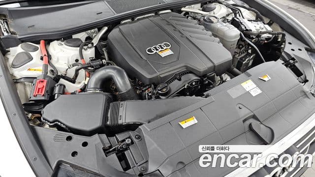 Audi A6 2022 — ფოტო 6/20